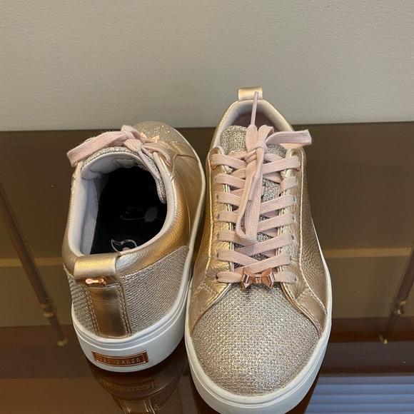 Beautiful Ted Baker shoes in rose gold glitter.; size:6; in Excellent condition. - Picture 2 of 4